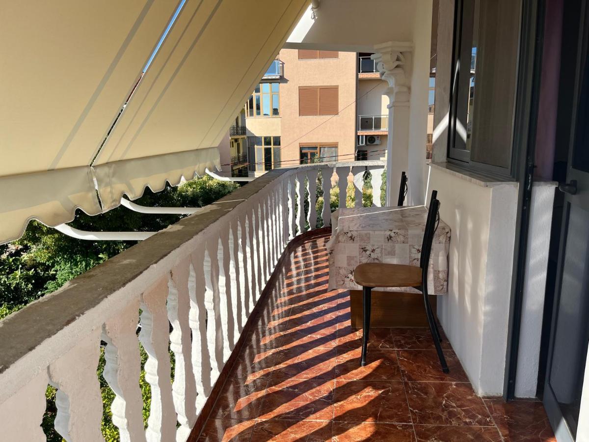Villa Kasa Durres Exterior photo